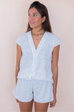 Cargar imagen en el visor de la galería, Pijama nido floreado verde de mujer