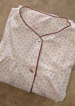 Cargar imagen en el visor de la galería, Pijama nido estampado floreado
