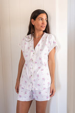Cargar imagen en el visor de la galería, Pijama corto floreado de mujer- Dos Colores
