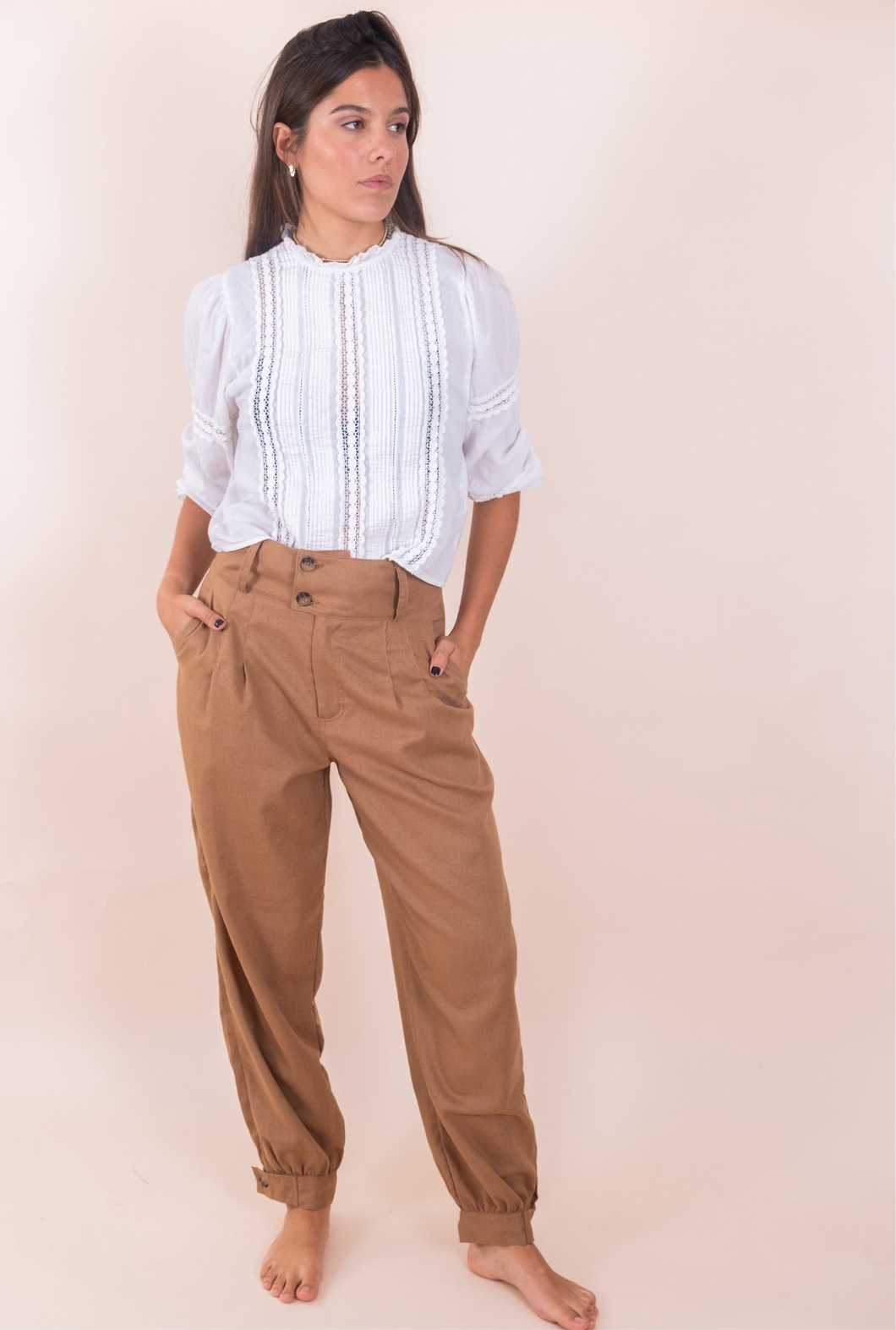 Bombacha de campo de lino camel