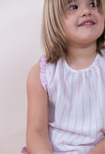 Cargar imagen en el visor de la galería, Pijama lino rayado rosa de niña
