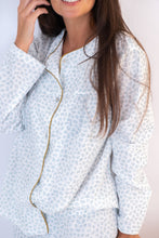 Cargar imagen en el visor de la galería, Pijama nido estampado floreado
