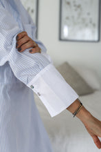 Cargar imagen en el visor de la galería, Camisón Chris
